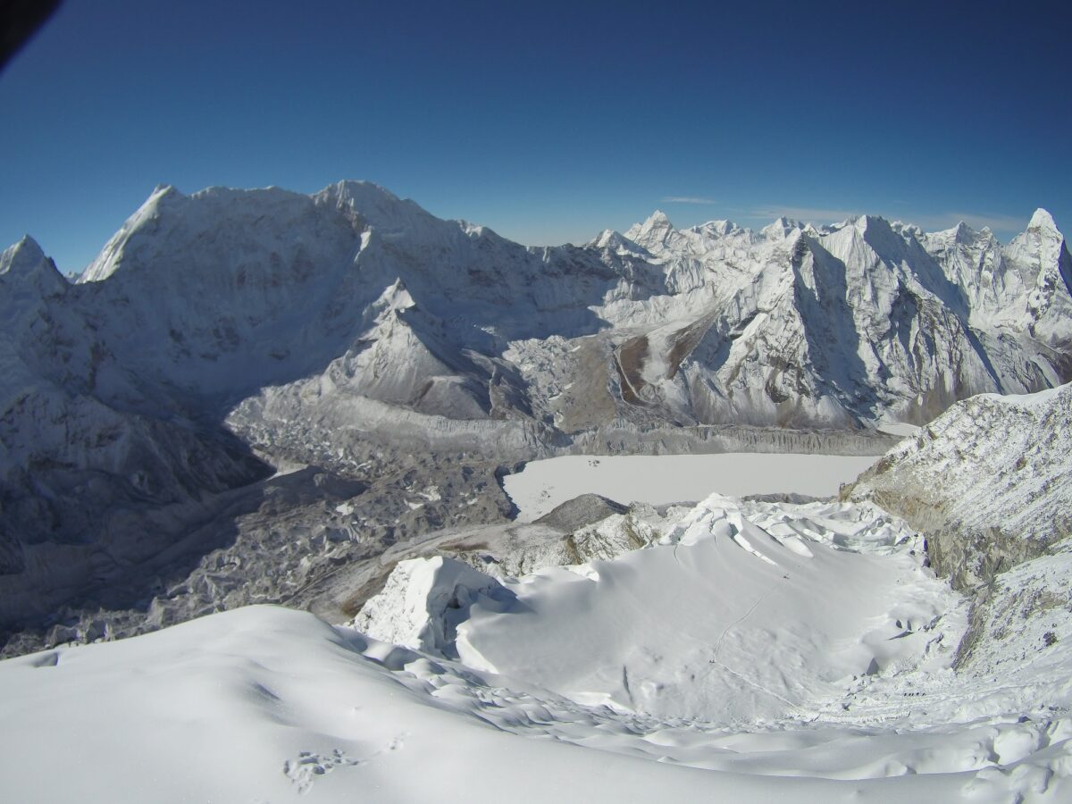 island peak climbing